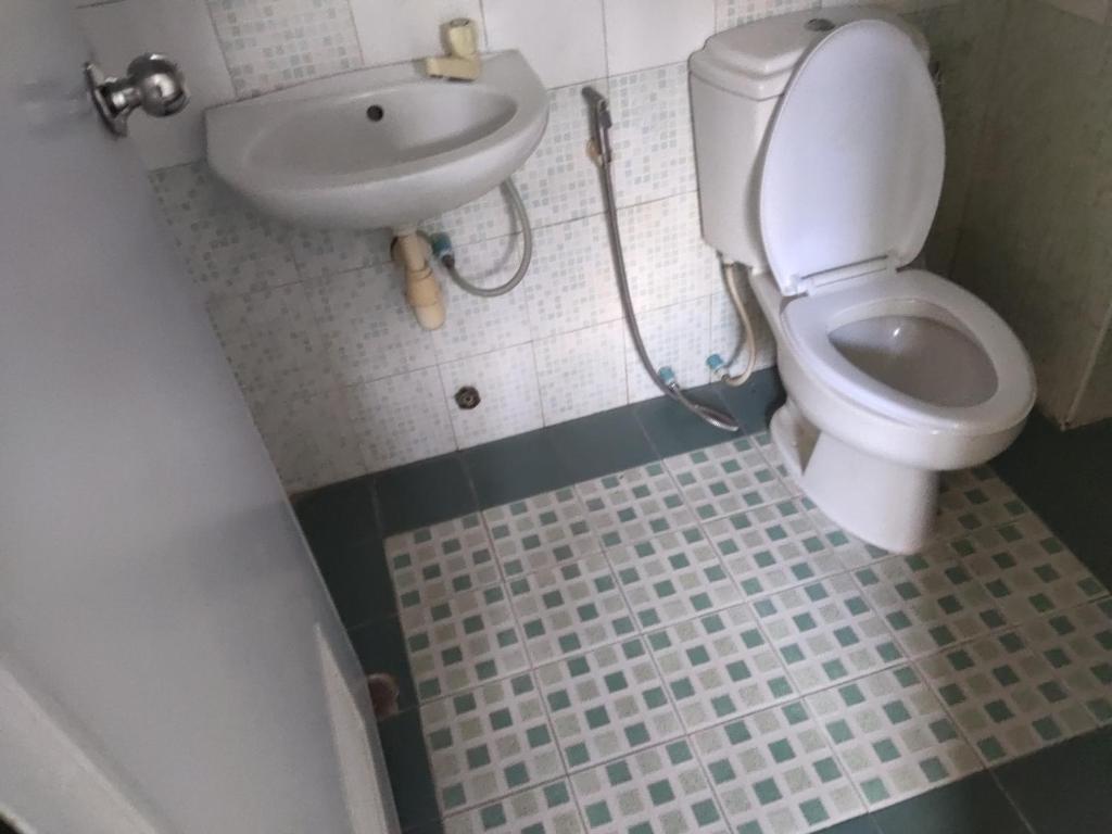 J Home apartment Hadyai - Chambre Lits Jumeaux De Luxe