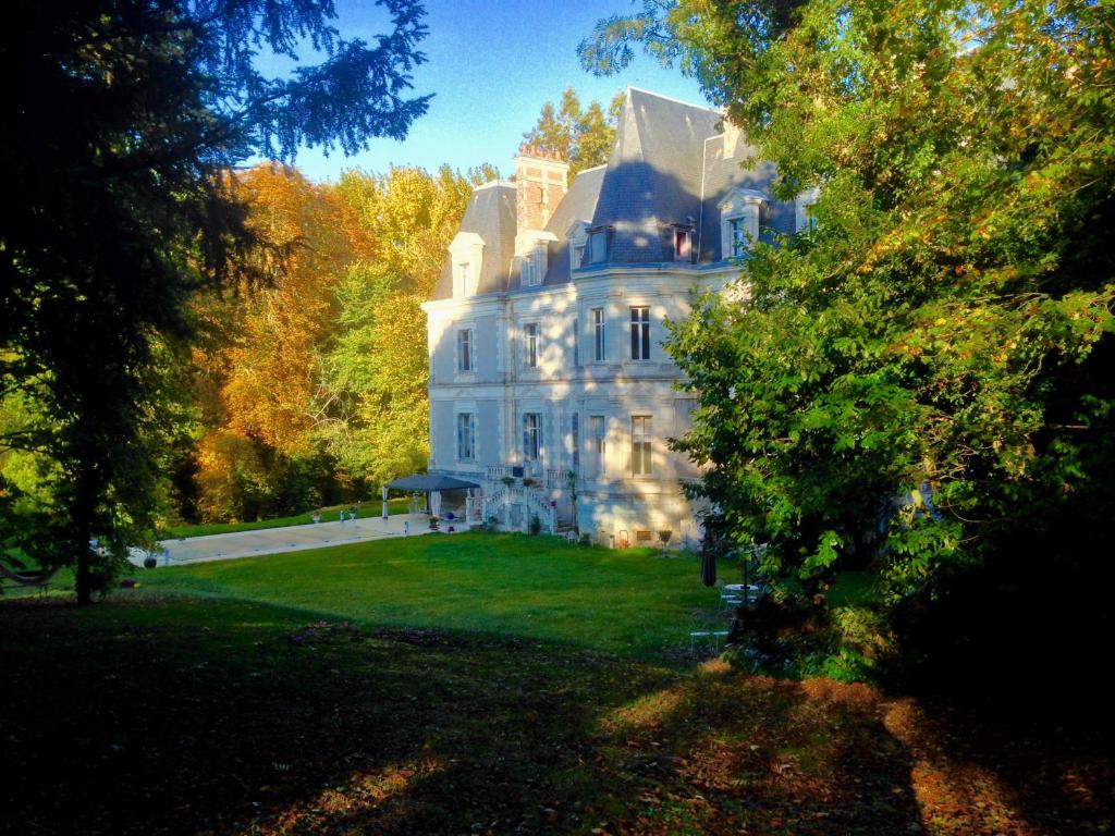 Zahrada ubytování Château de Saint-Bohaire