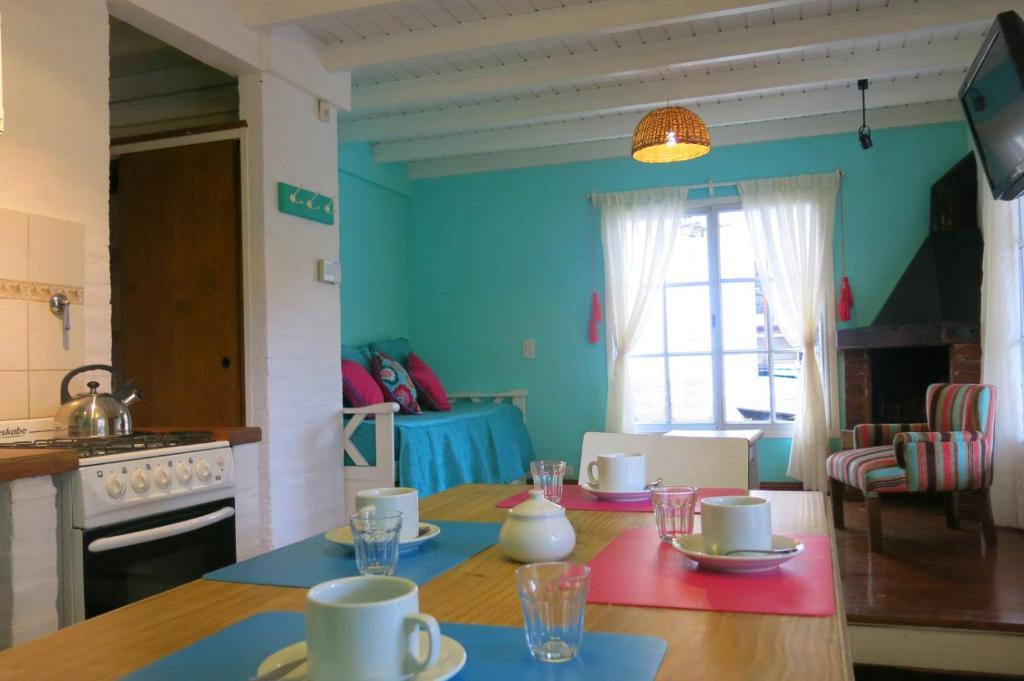 Un restaurante o sitio para comer en E Luru