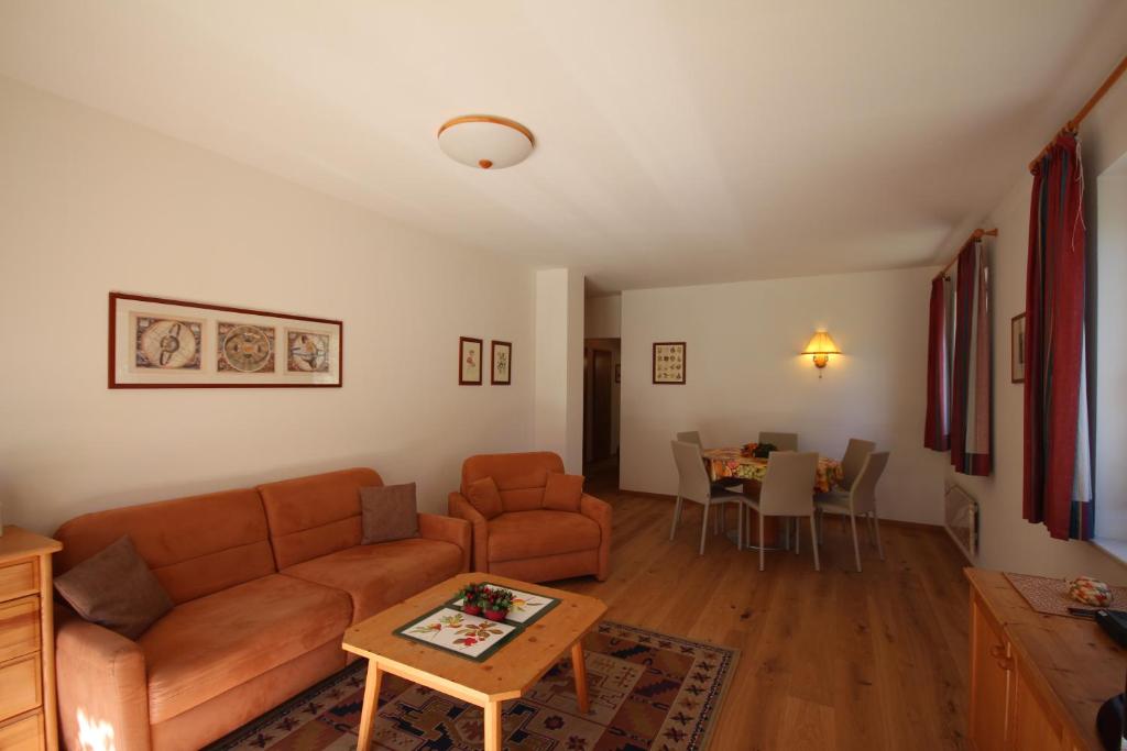 Zona de lounge sau bar la Appartement Alpenblick by Schladming-Appartements