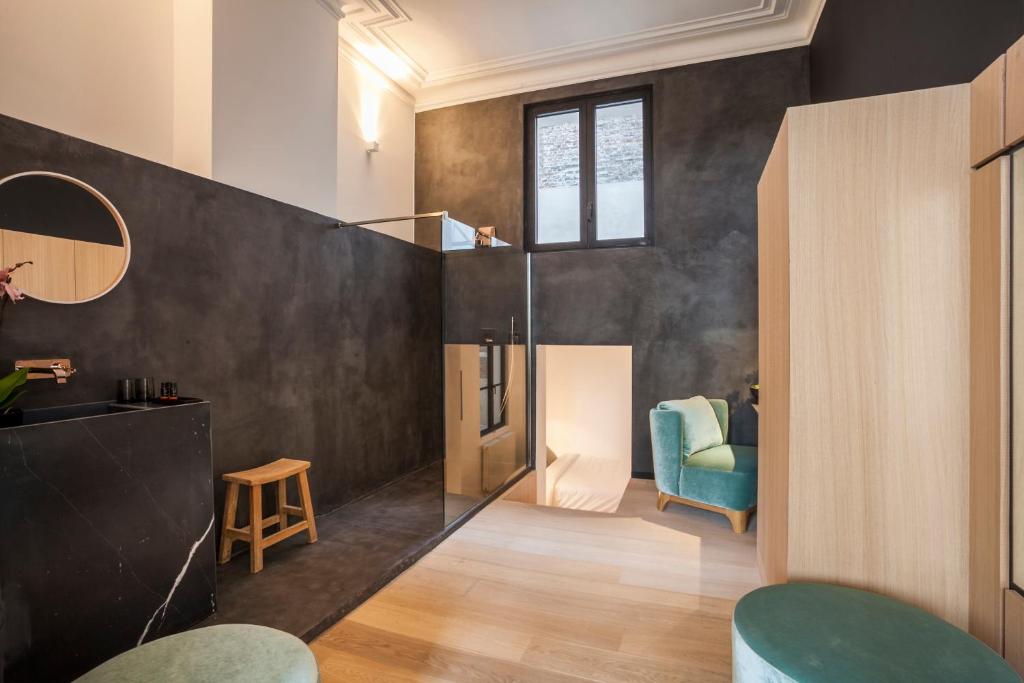 Istumisnurk majutusasutuses Kaai11 - Riverview Lofts & Suites