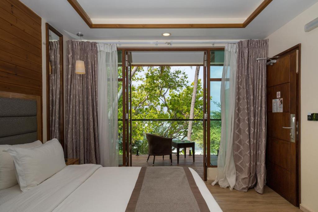 Pearl Sands of Maldives - 2