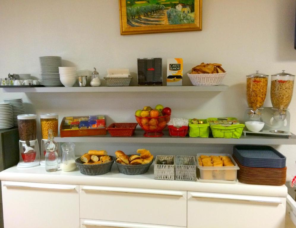 Aix Hotel - Resim 10