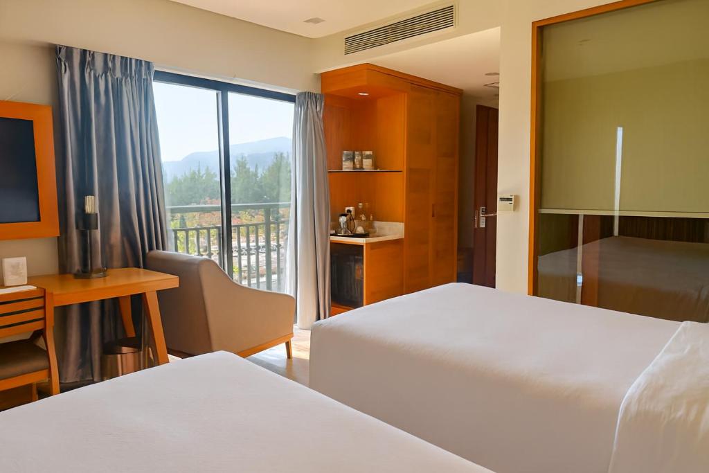 Phòng Deluxe 2 Giường Đơn Nhìn Ra Biển