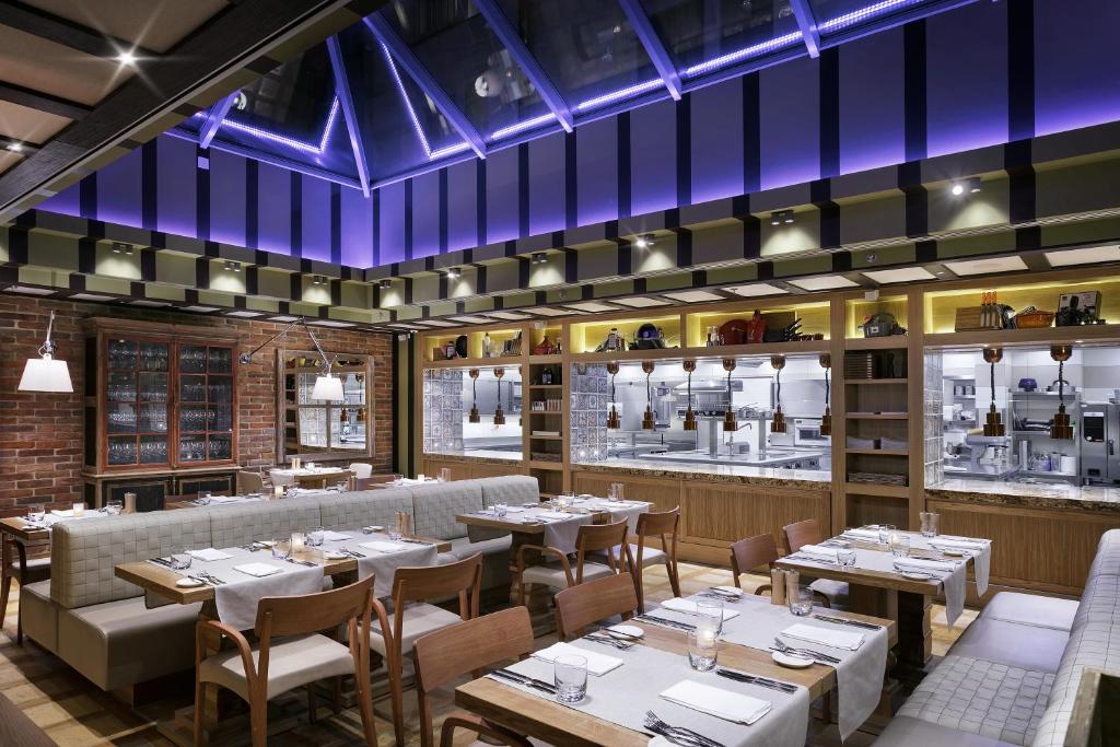 COSMOPOLITAN Hotel Prague - Resim 2