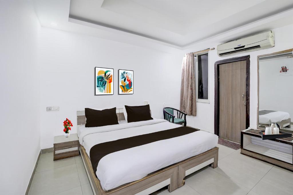 Collection O Shahpura Lakeview Formerly Hotel Royal Villa, Bhopal ...
