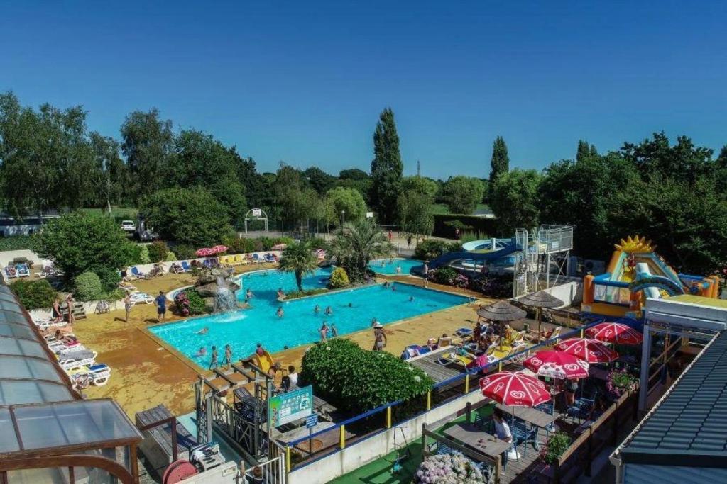 Camping 4 étoiles - Parc aquatique - ccbbiei