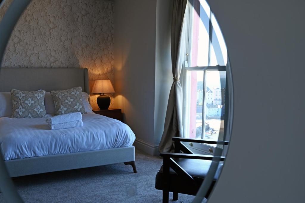 Royal Lion Hotel - Superior Double Room