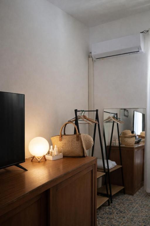 La riva - Triple Room With Private Bathroom
