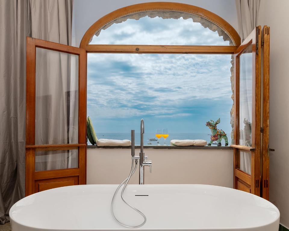 La Dolce Vita a Positano boutique hotel - 16