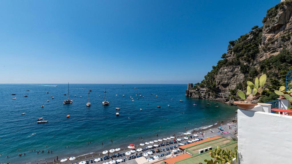 La Dolce Vita a Positano boutique hotel