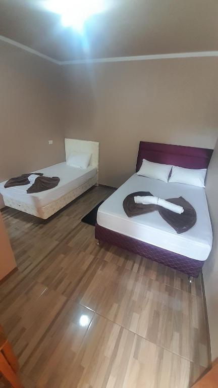 Hotel Lá Familia