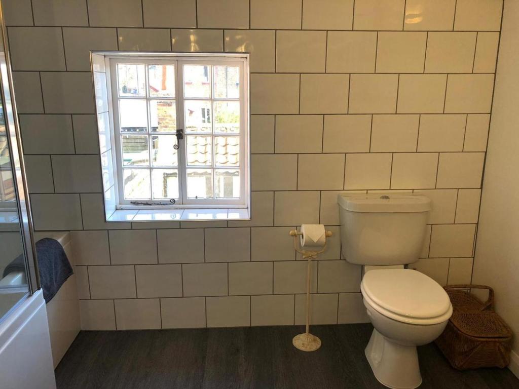 1 Bed in Woodbridge oc-jsm 7