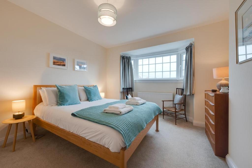 3 Bed in Southwold oc-marl 6