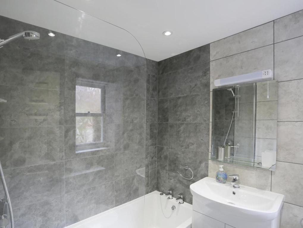 2 Bed in Southwold oc-che 3