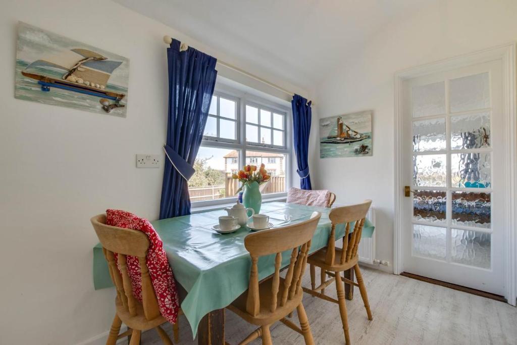 7 Bed in Southwold oc-sax 4