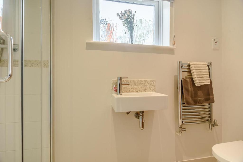 4 Bed in Southwold oc-hgem 3