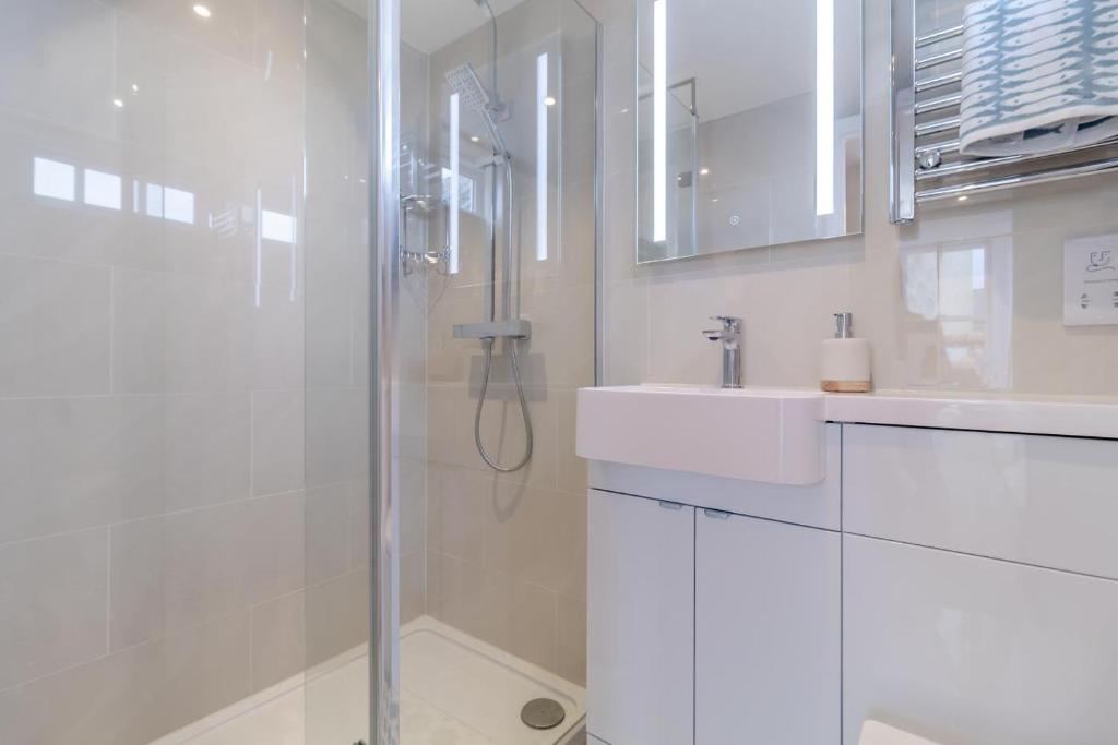 3 Bed in Southwold oc-aagran 3