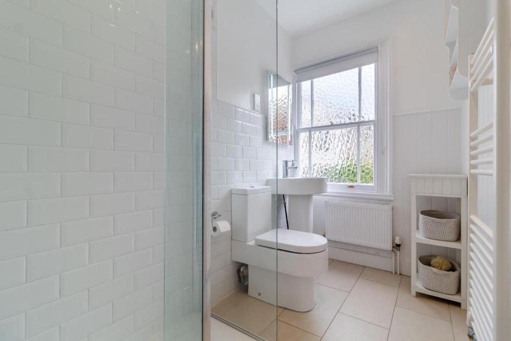 3 Bed in Southwold oc-aagran 7