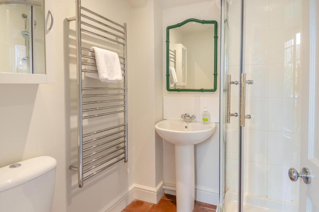 4 Bed in Southwold oc-park 8