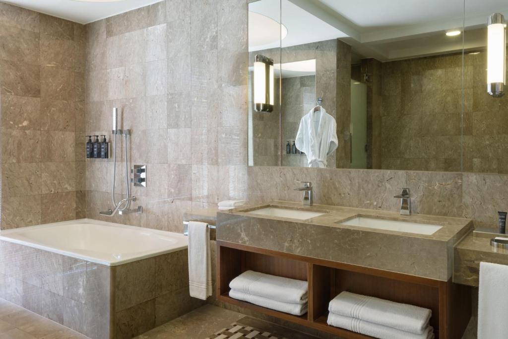 Sheraton Bursa Hotel - Executive Suite