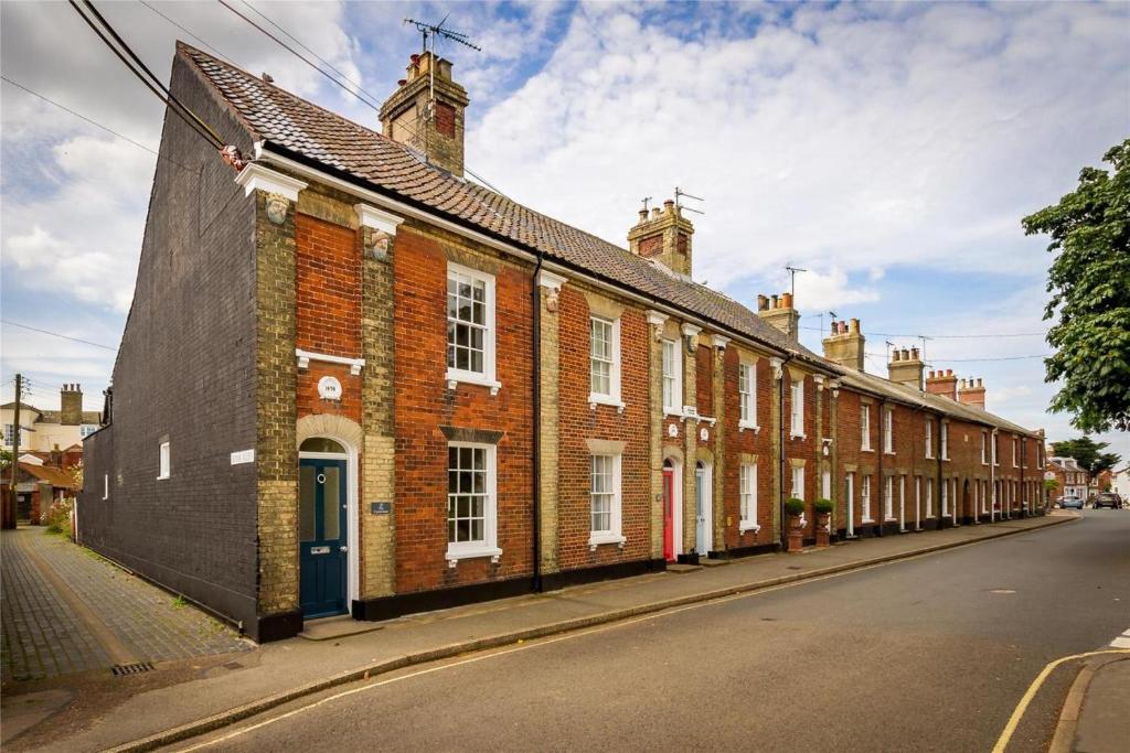 2 Bed in Southwold oc-aathco 6