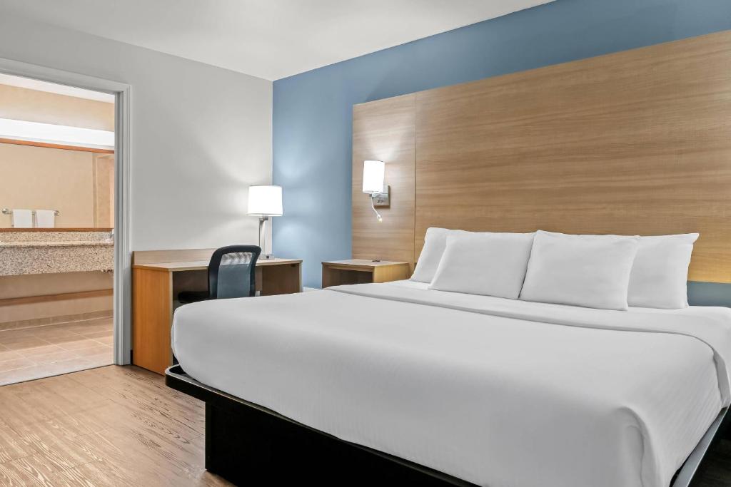 Big Horn Resort, an Ascend Collection Hotel photo