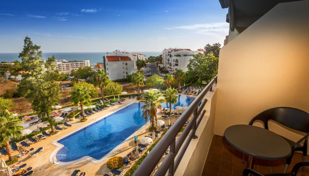 
Single Room with Pool View
