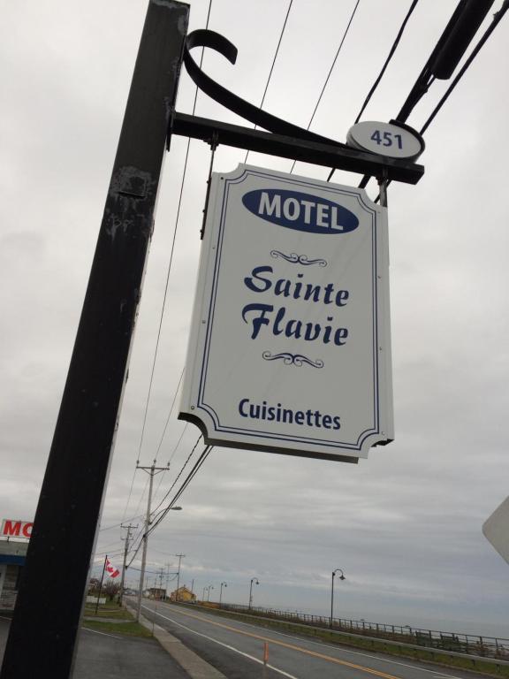 Certifikát, hodnocení, plakát nebo jiný dokument vystavený v ubytování Motel Sainte-Flavie