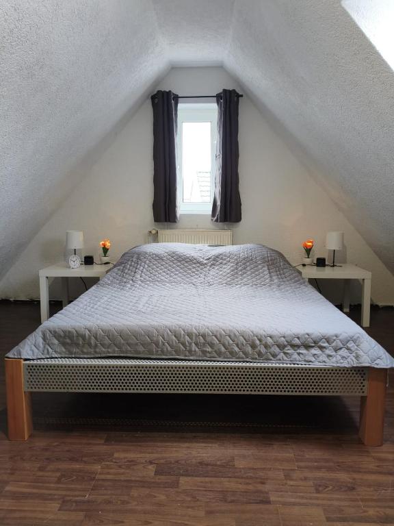Zuhause G24 in Bönnigheim - Bis zu 6 Personen - 5 Minuten bis Tripsdrill - Apartamento De Tres Dormitorios