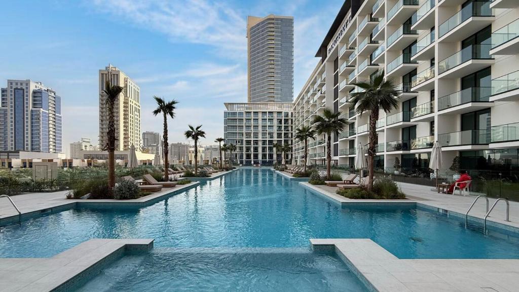 فضای داخلی Binghatti Phoenix - Luxury & Modern Studio - Pool & Gym - Free Parking - JVC در دبی - تصویر ۳