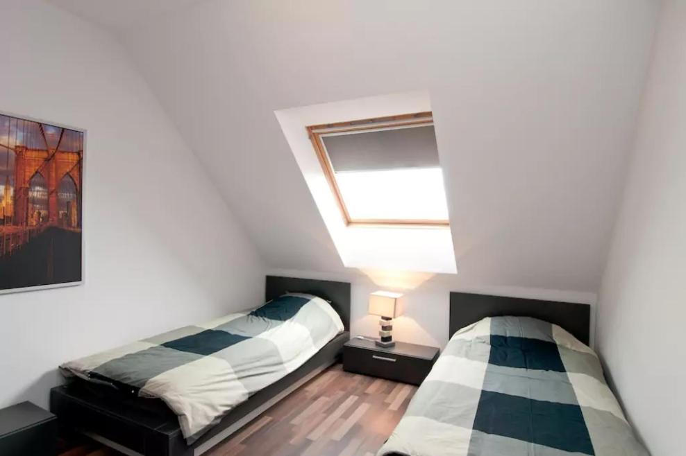 Sofia Top Lux Apartment - Three-Bedroom Apartment
