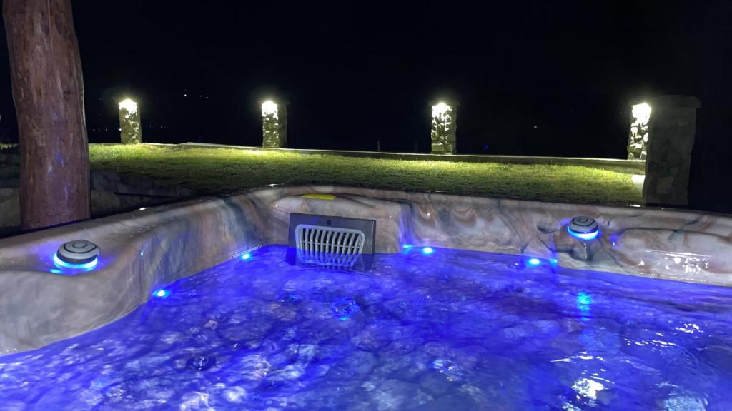 Zerko Holiday Home - Vineyard Chalet With Sauna and Jacuzzi FREE