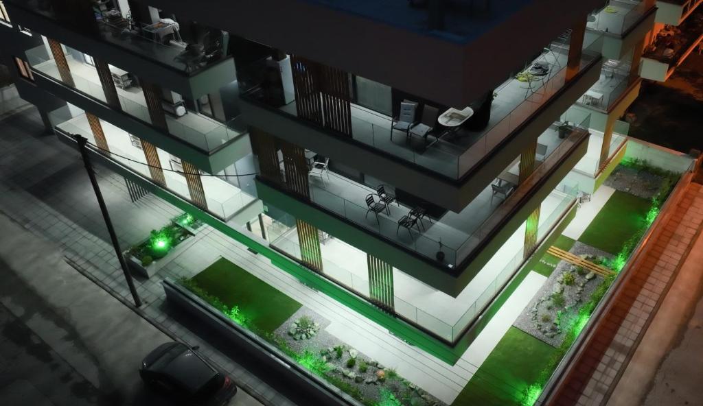Project Georgiadi #3 - Modern Apartment in peaceful neighborhood - 15 mins from Loutra Pozar
