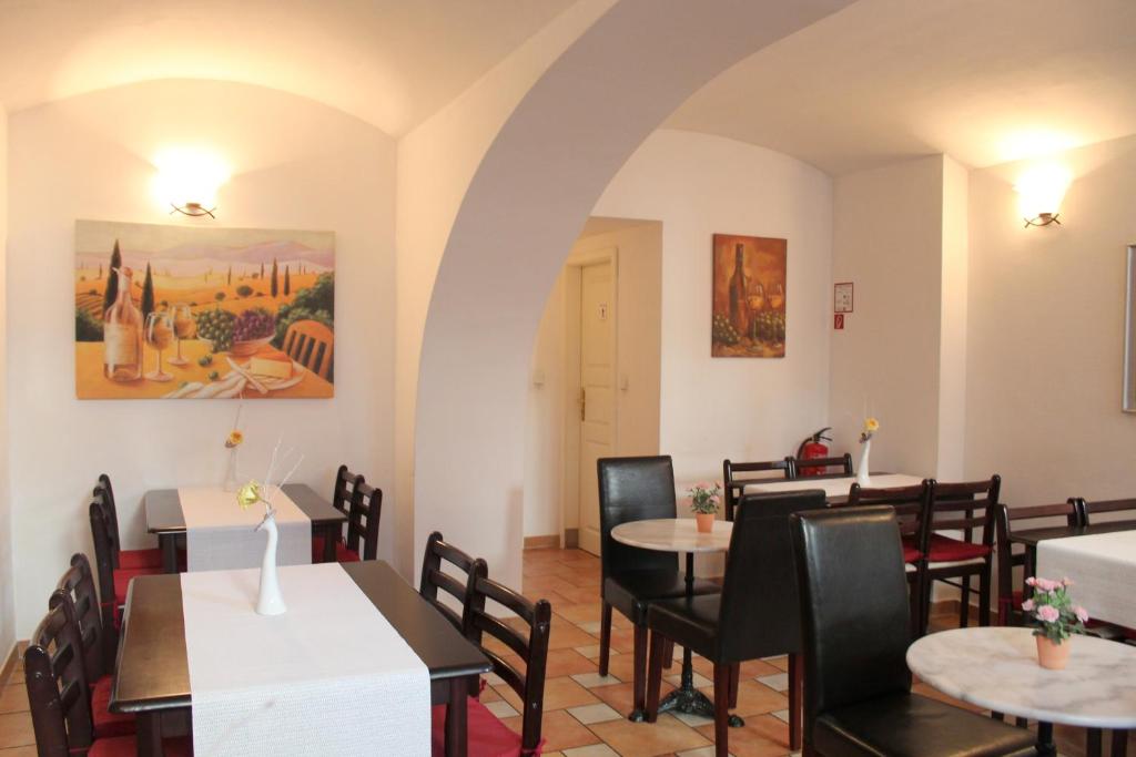 TV a/nebo společenská místnost v ubytování Hotel Amelie Berlin