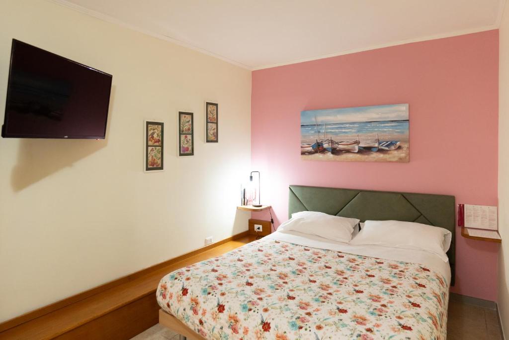 Vittoria Guest House Salerno - Family Room