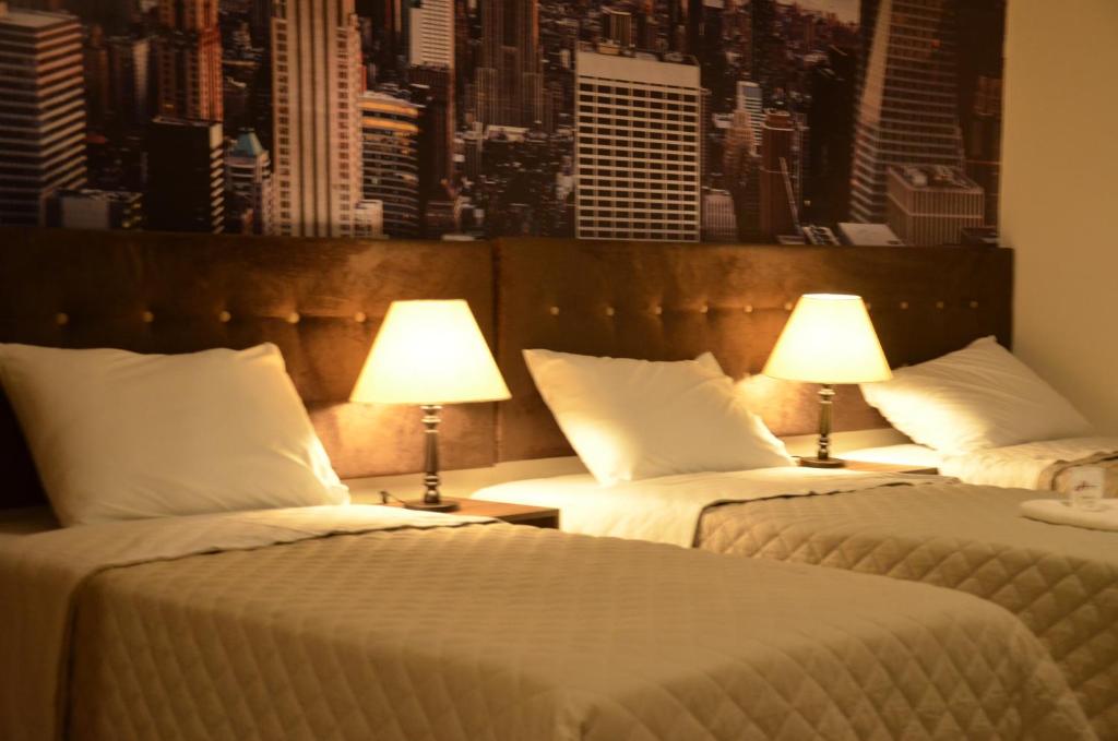  Hotel HortoPlaza