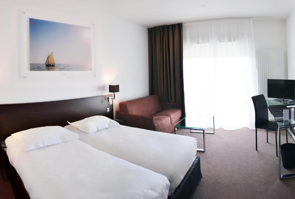 Golden Tulip Pornic Suites - Studio Avec 2 Lits Jumeaux