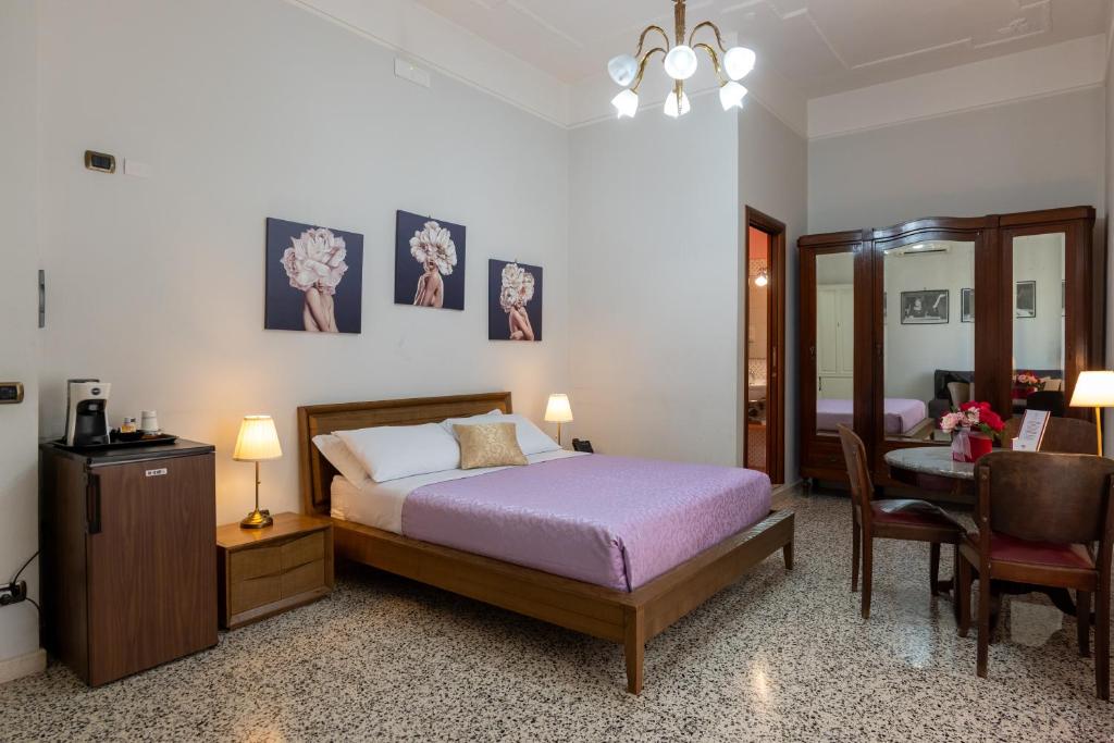 Vittoria Guest House Battipaglia - Habitación Doble Con Balcón