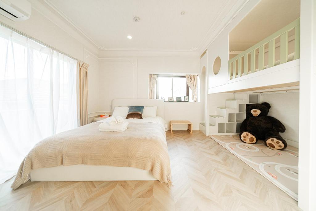 C1 Shibuya, 2 bedrooms and 1 living room 2 bathrooms 2 toilets, 7 mins to ST Max 6P 渋谷全新装修 两室一厅 交通中心 车站7分钟 最大6人 直达新宿 涉谷 表参道 品川 池袋 上野 代代木 银座 原宿