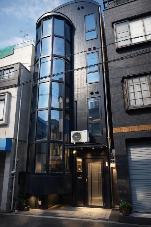 大正駅徒歩1分155平 1 stop to Namba and Shinsaibashi! Direct access to USJ and Osaka Castle