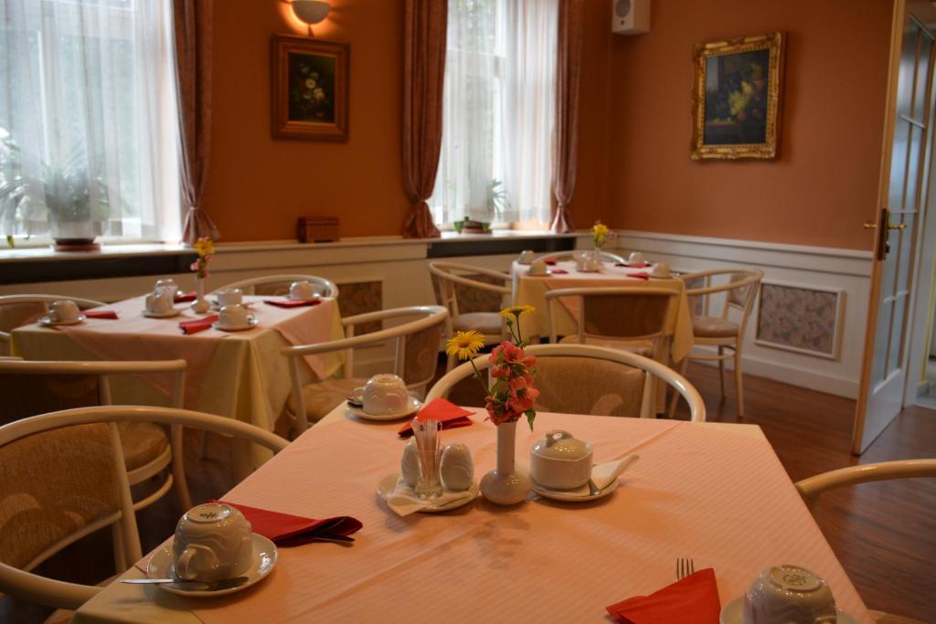Restaurace v ubytování Hotel Zámeček na Čeladné