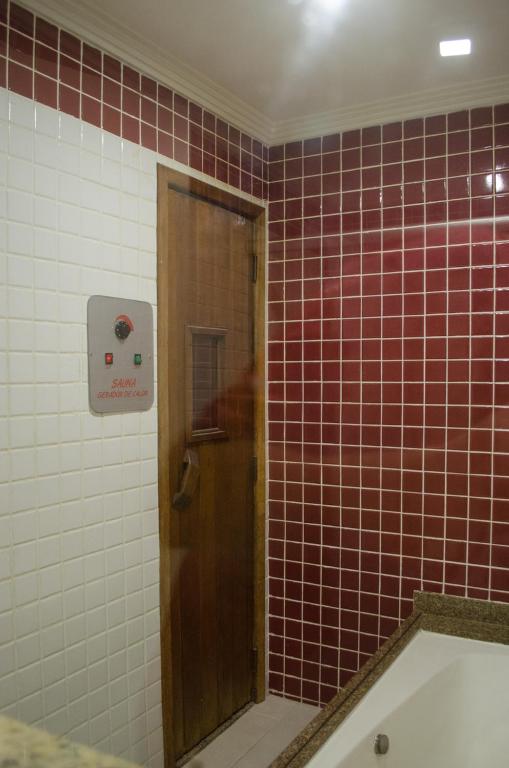  Hotel Hostal (Adults Only)