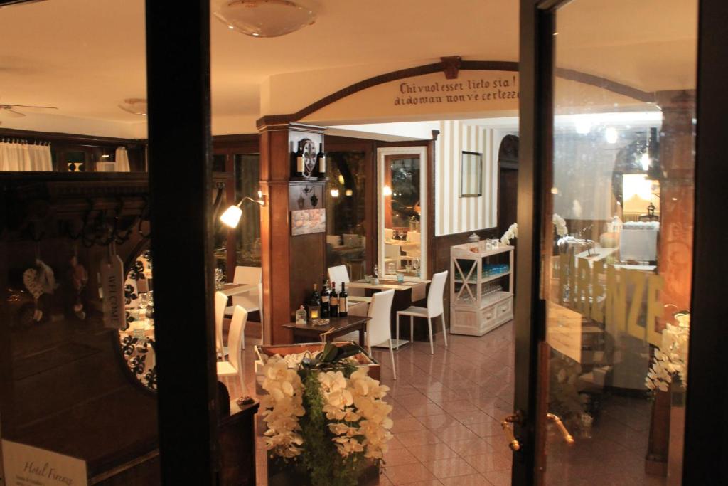 Posezení v ubytování Hotel Firenze Lugano