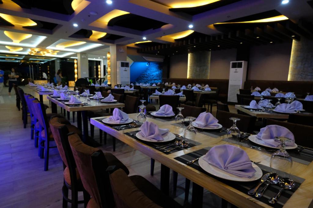 Restaurace v ubytování Kew Hotel Tagbilaran