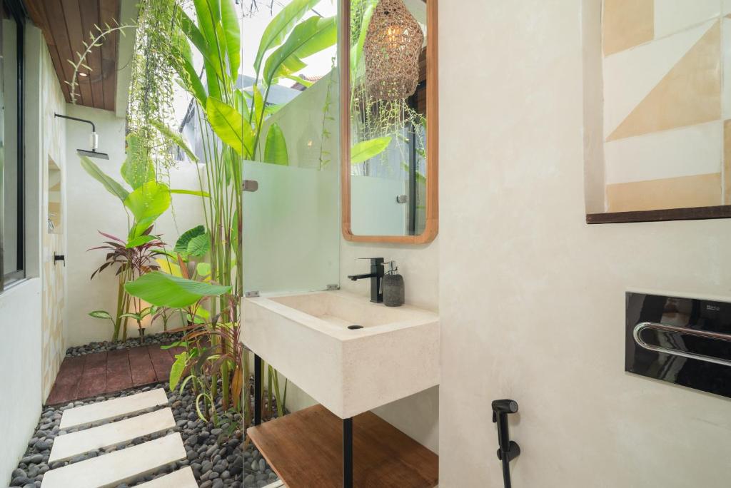 Blacksand Villas Echo Beach Canggu - 18