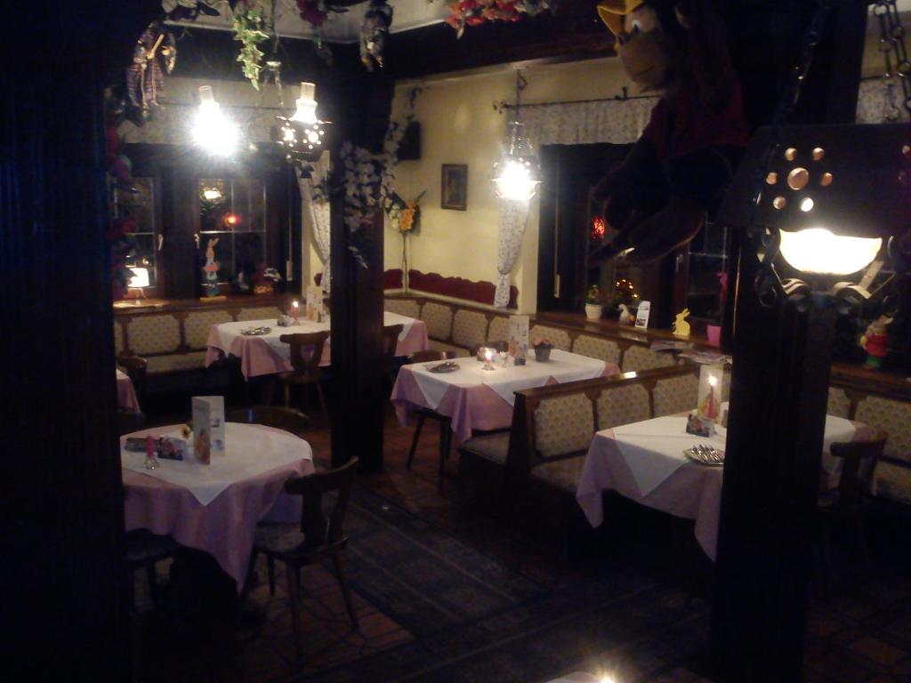 Restaurace v ubytování Hotel-Restaurant Hellmann