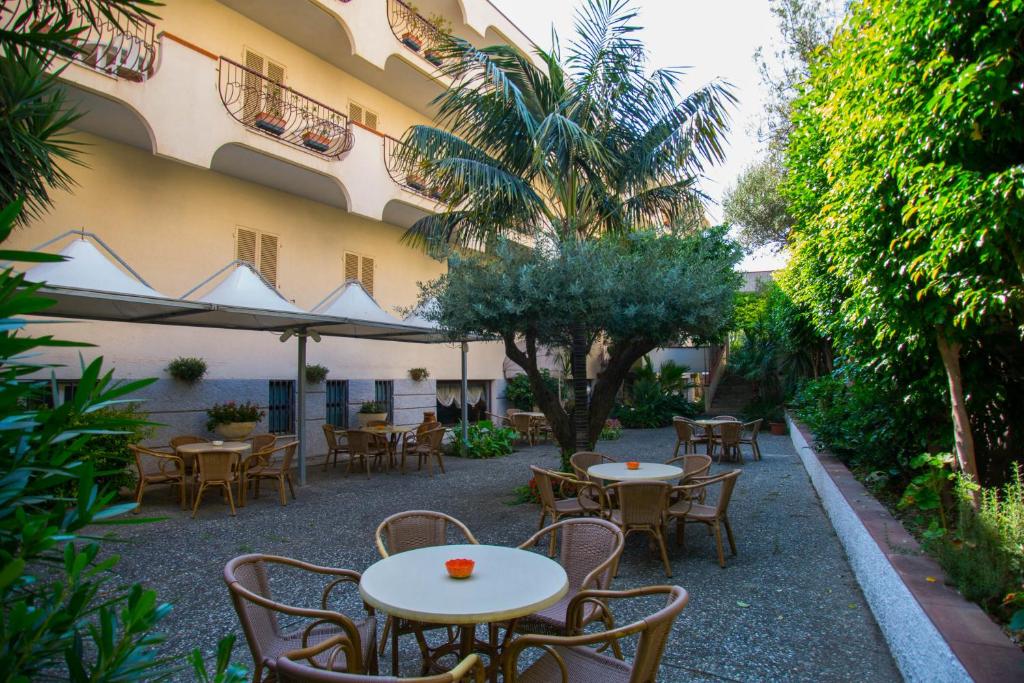 Zahrada ubytování Hotel Gli Ulivi