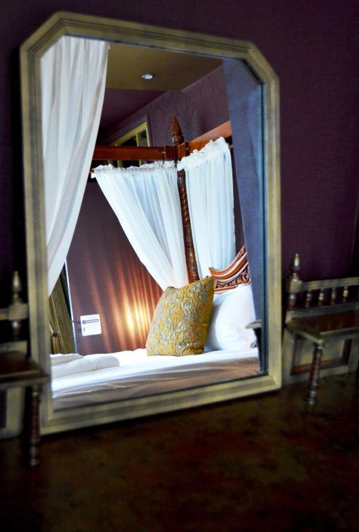 Charlotte House Hotel - 