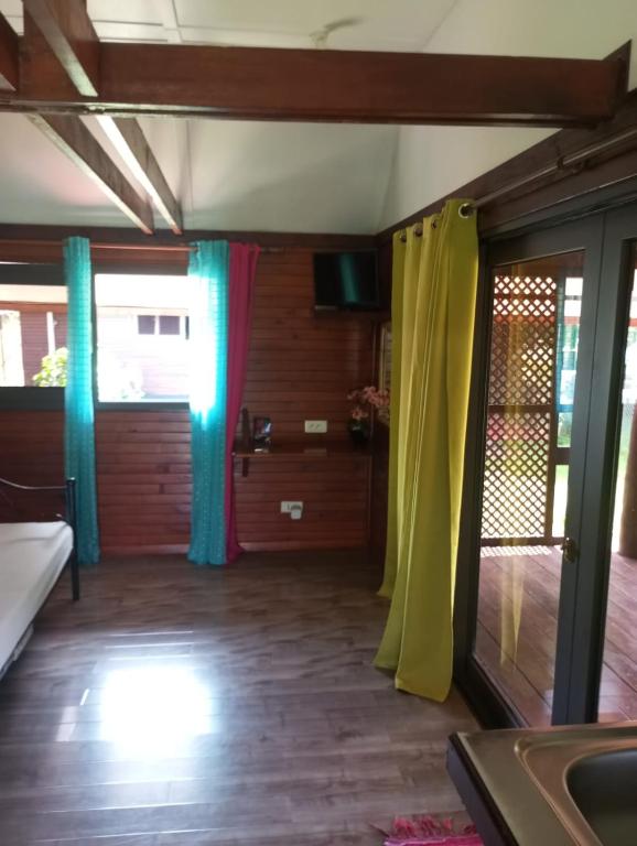 Raiatea Airport Bungalow - photo 5 - Raiatea, Polynésie
